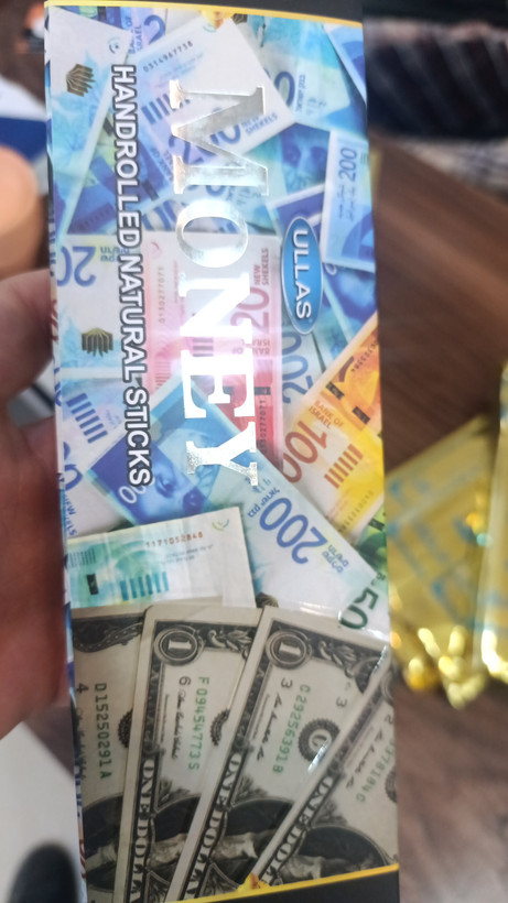 عود دست ساز برند اولاس ULLAS رایحه money مانی یا ثروت
